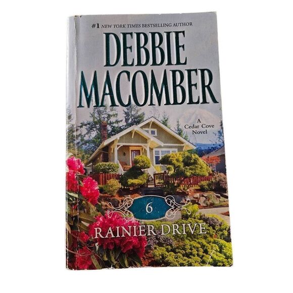 Rainier drive by debbie macomber harlequin mira books isbn 13: 9780778329688 - Picture 1 of 5